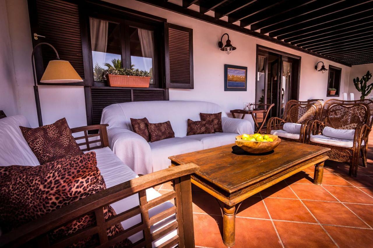 Villa Carmen Lanzarote Коста-Тегісе Екстер'єр фото